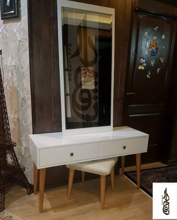 آینه و کنسول